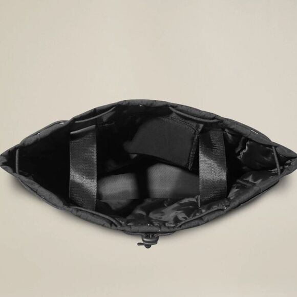 Beyond Yoga Convertible Gym Bag Black OS NWT in packaging - Picture 7 of 11